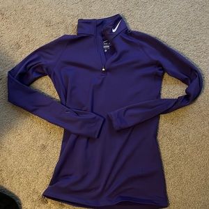 1/4 Zip Nike pullover